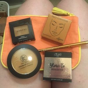 Makeup bundle!